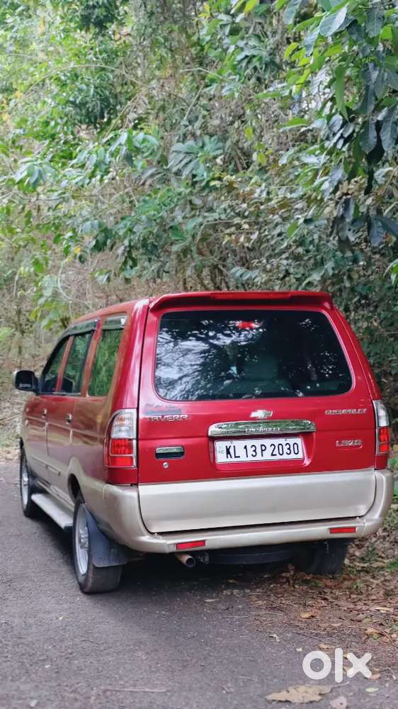 Chevrolet Tavera 2005