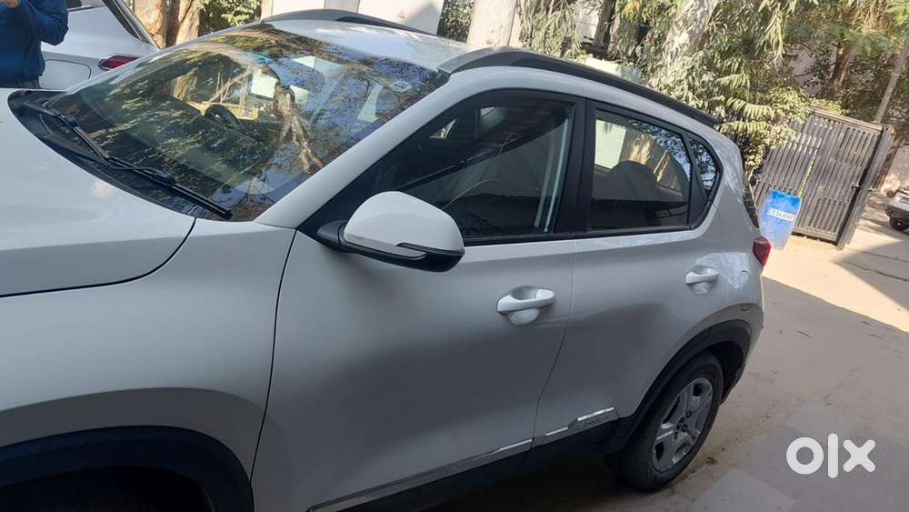 Kia Sonet Petrol 2022