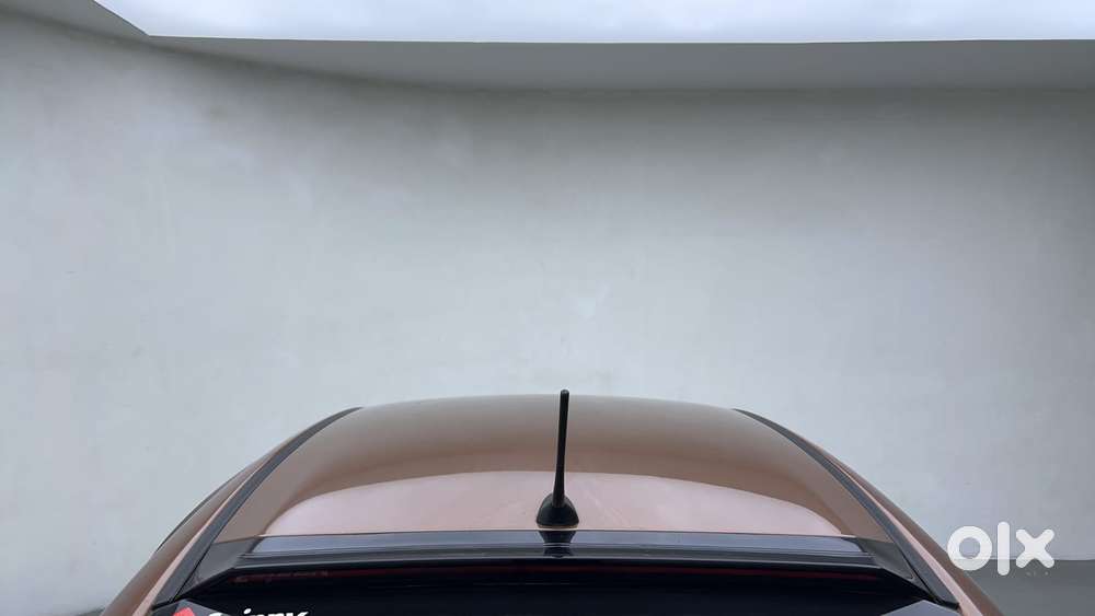 Tata Tigor Xza, 2017, Petrol