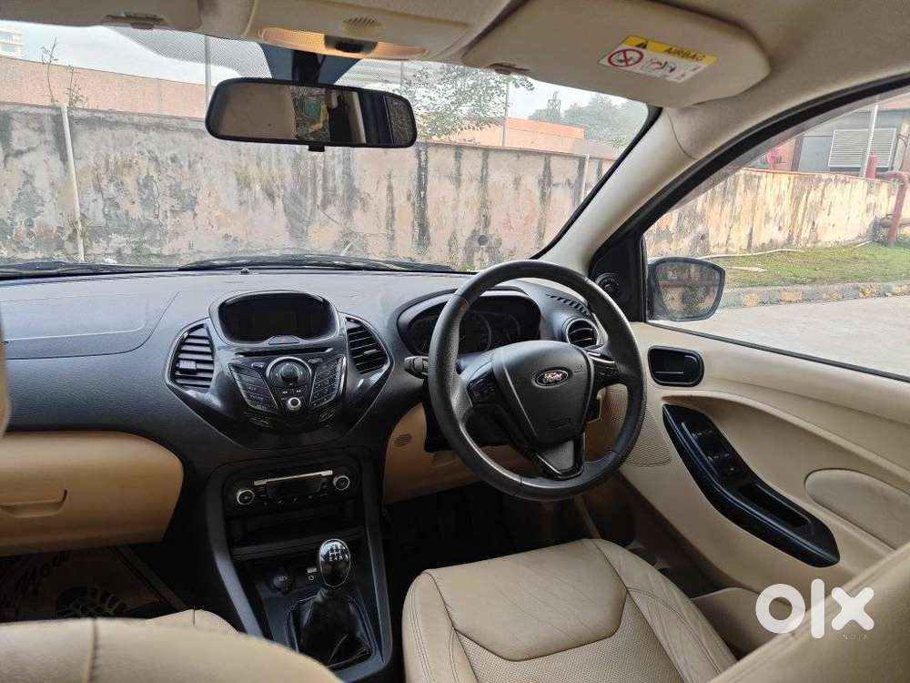 Ford Aspire Titatinium Blu Ti-vct, 2015, Petrol
