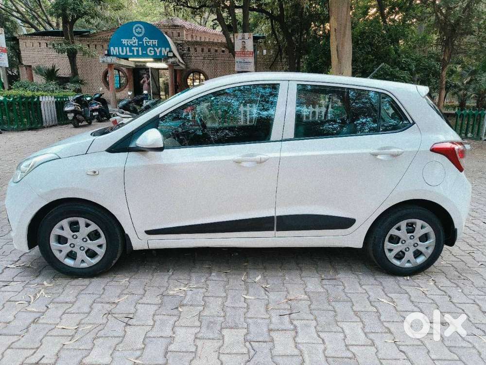 Hyundai Grand I10 Magna O At Petrol, 2017, Petrol
