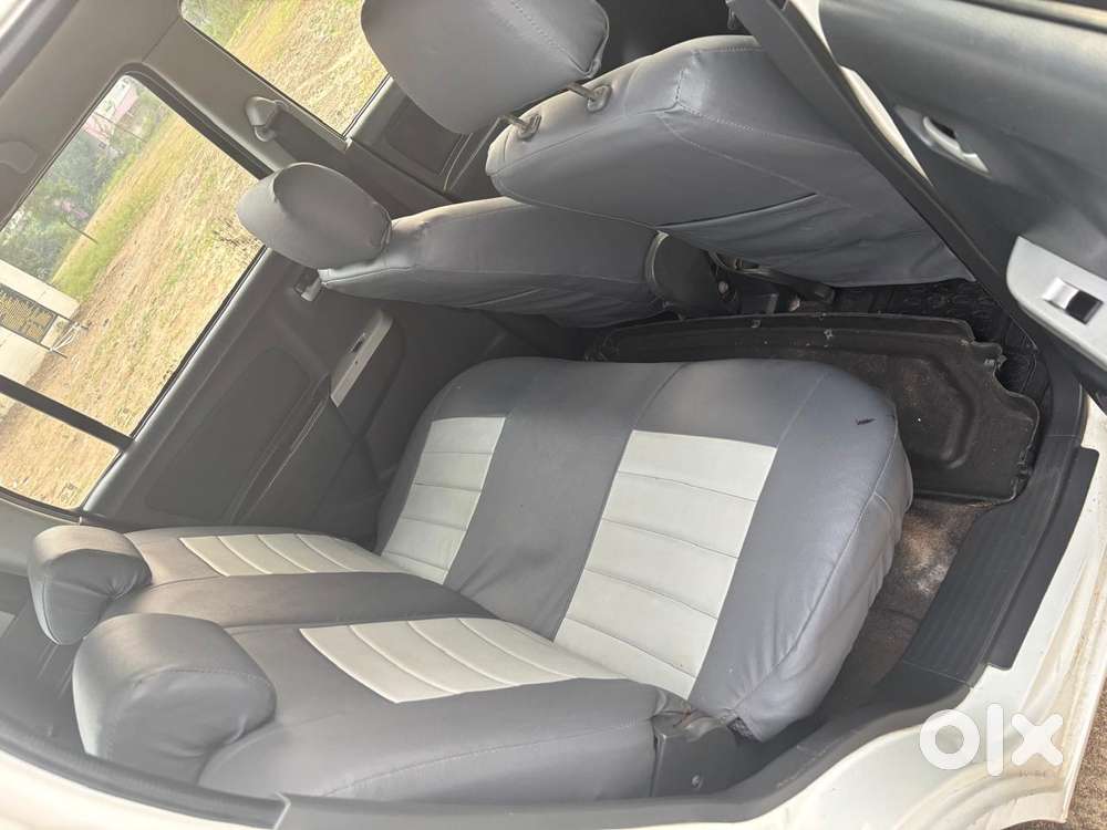 Maruti Suzuki Wagon R Vxi, 2011, Petrol