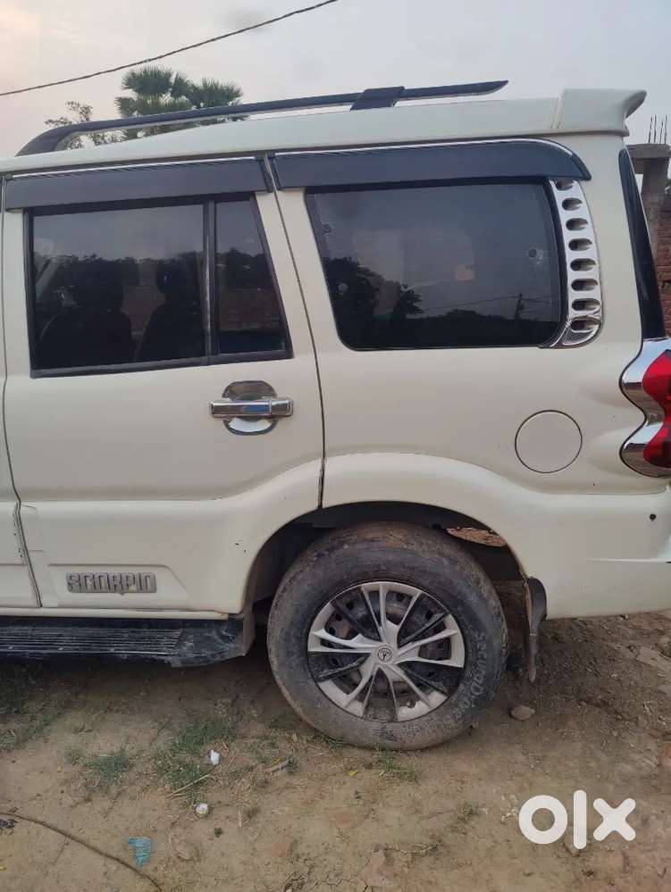 Mahindra Scorpio 2018 Diesel 85420 Km Driven