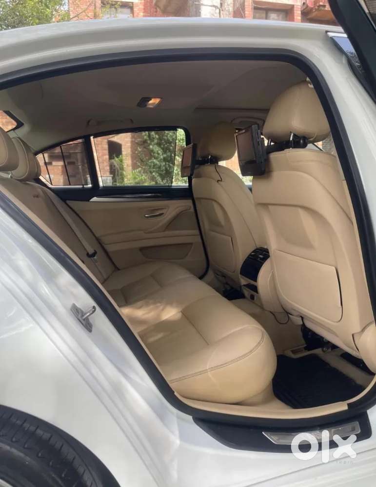 Bmw 5 Series 2.0 520i Luxury Line, 2017, Petrol