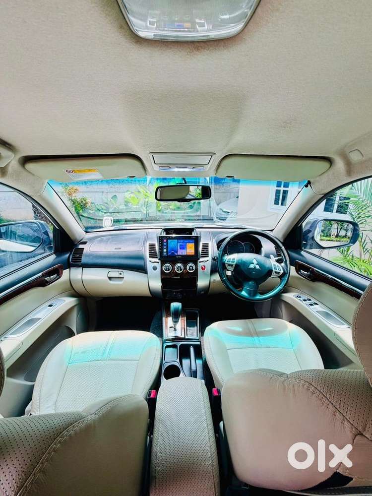 Mitsubishi Diesel Automatic 2015 Car