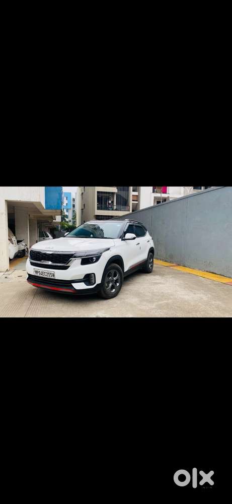 Kia Seltos 1.5 Petrol 2021 Original Colour White Modified With Gt Line