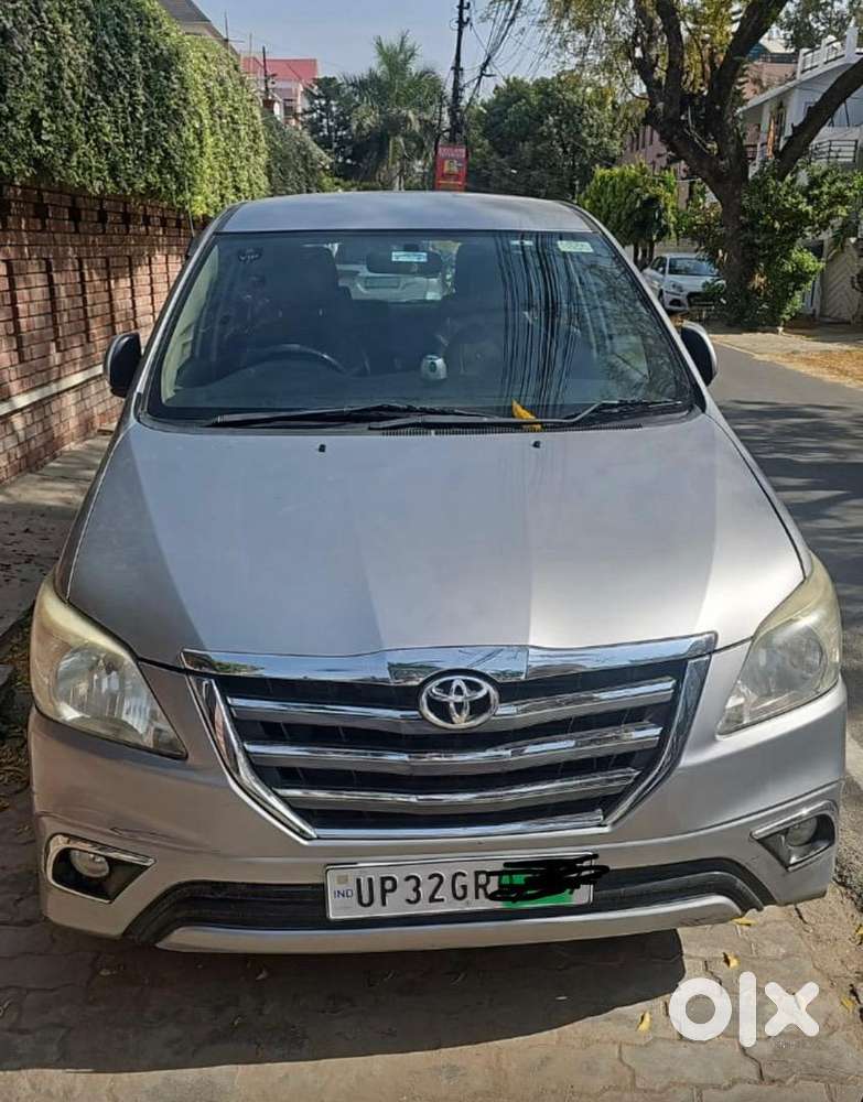 Toyota Innova 2105 Diesel Well Maintained