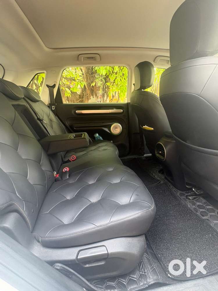 Mg Windsor Ev 2024 Electric 20000 Km Driven