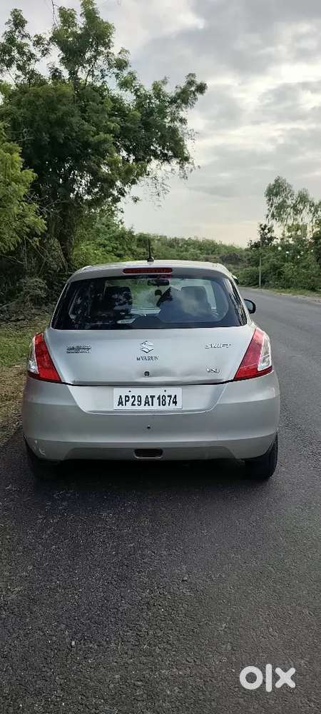 Maruti Suzuki Swift 2013 Petrol 99364 Km Driven