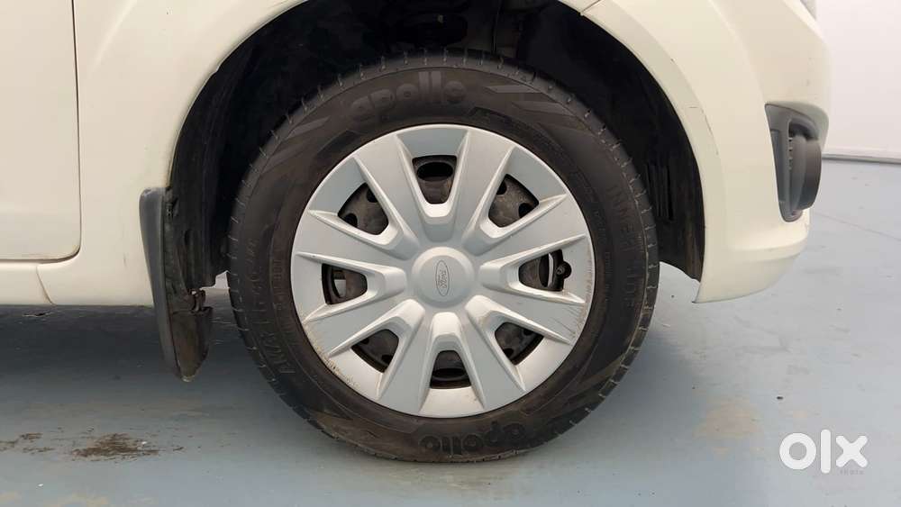 Ford Figo Petrol Zxi, 2015, Petrol