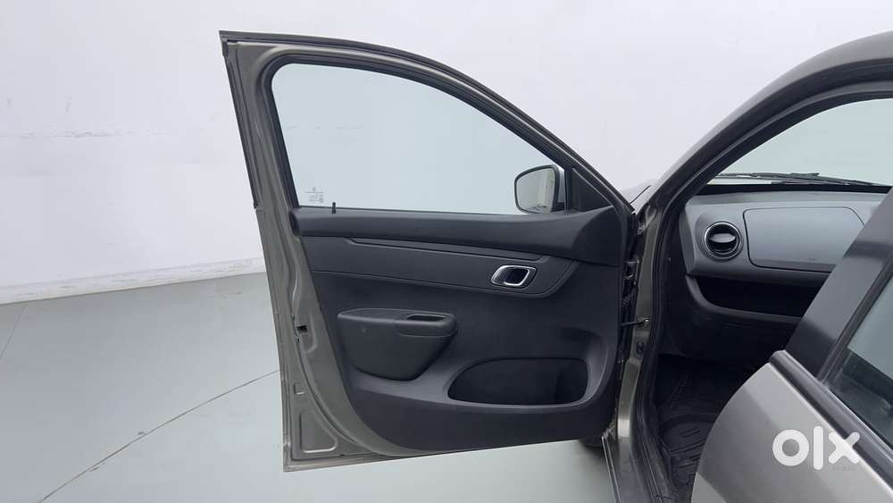 Renault Kwid 1.0 Rxt Sce Special (o), 2019, Petrol