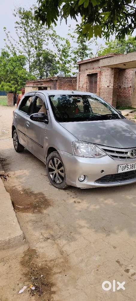 Toyota Etios Liva 2013 Diesel 126000 Km Driven.. Millage 24 Km/l