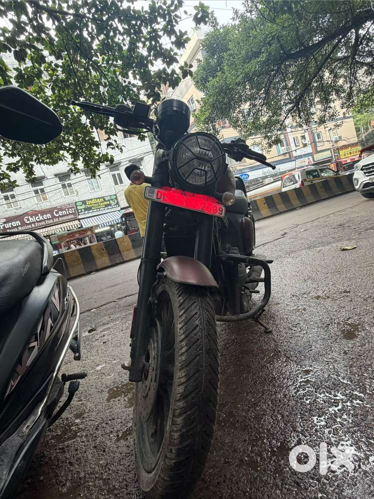 Jawa 42 Petrol Bike 2025