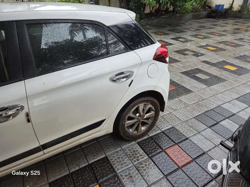 Hyundai I20 2015 Diesel 109000 Km Driven