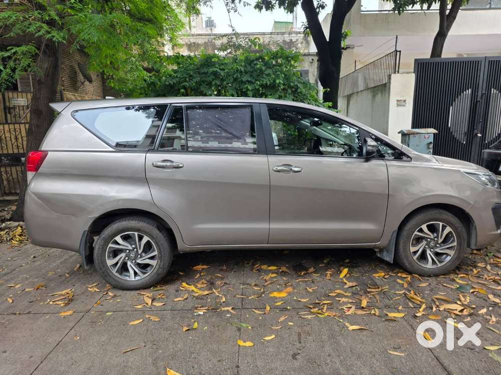 Toyota Innova Crysta 2022 Petrol Mt