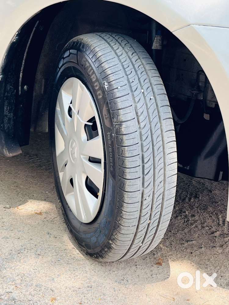 Maruti Suzuki Swift Dzire, 2012, Petrol