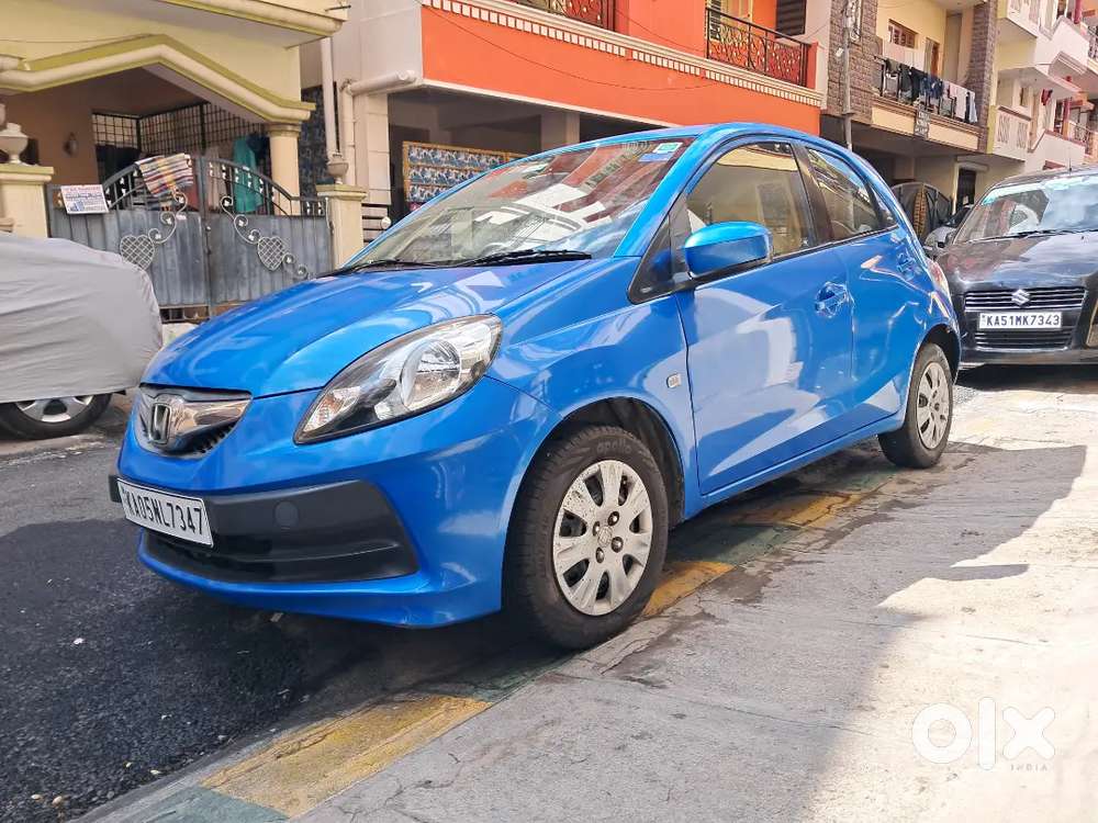 My Own Car Honda Brio Smt Fully Loaded Less Driven Petrol Ka 05 Car