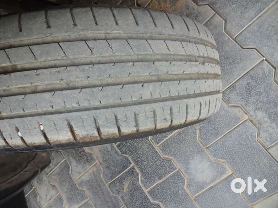 Tata Punch 1.2 Revotron Creative Amt Dual Tone, 2021, Petrol