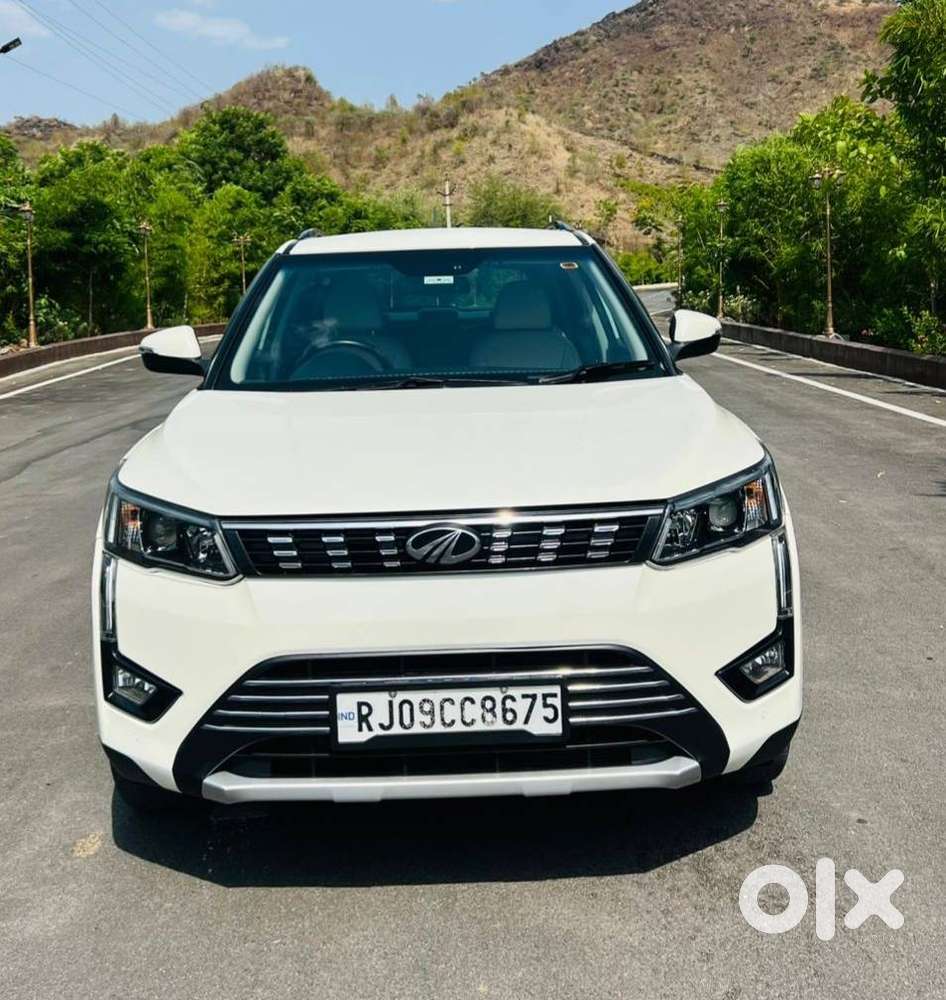 Mahindra Xuv300 W8, 2021, Petrol