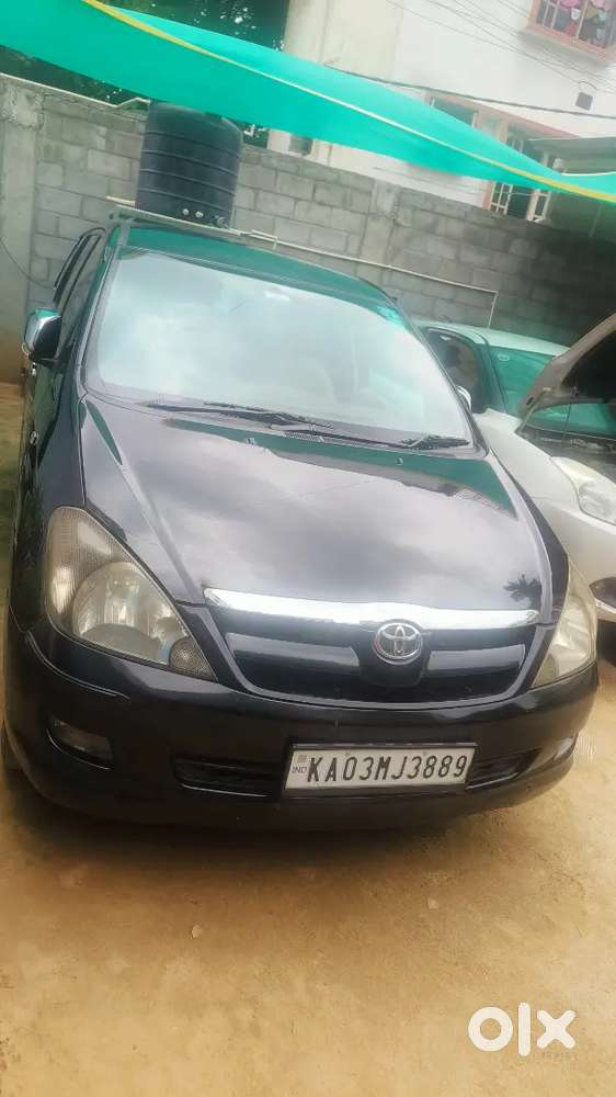 Toyota Innova 2008 Model  Fc Running Insurance Running Km 185000