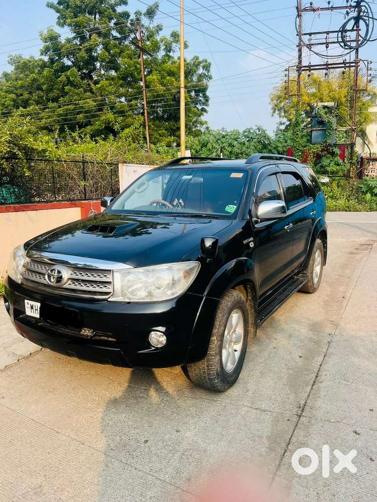 Toyota Fortuner Diesel Manual 2011