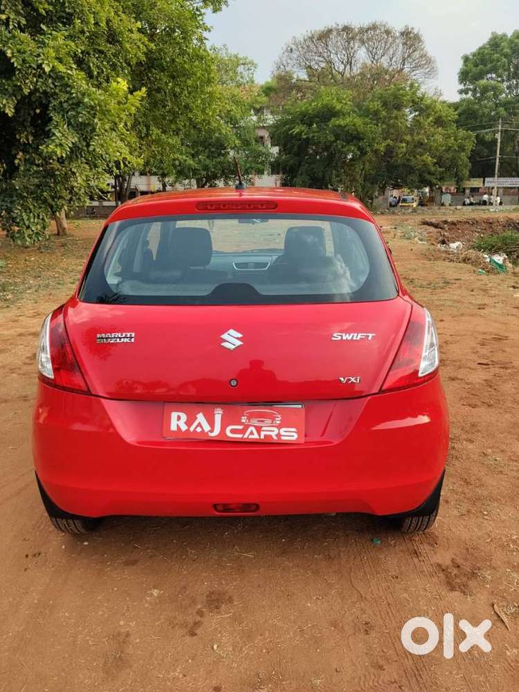 Maruti Suzuki Swift Vxi + Manual, 2014, Petrol