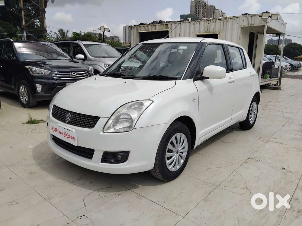 Maruti Suzuki Swift Vxi 1.2 Abs Bs-iv, 2011, Petrol