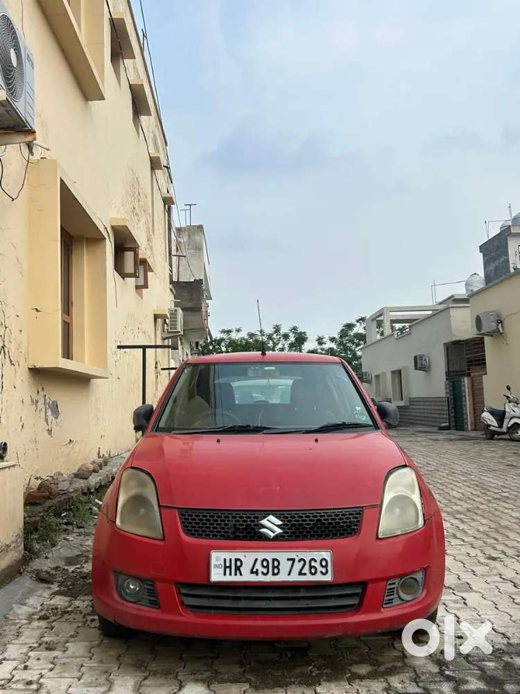 Maruti Swift 2010 Petrol Lxi