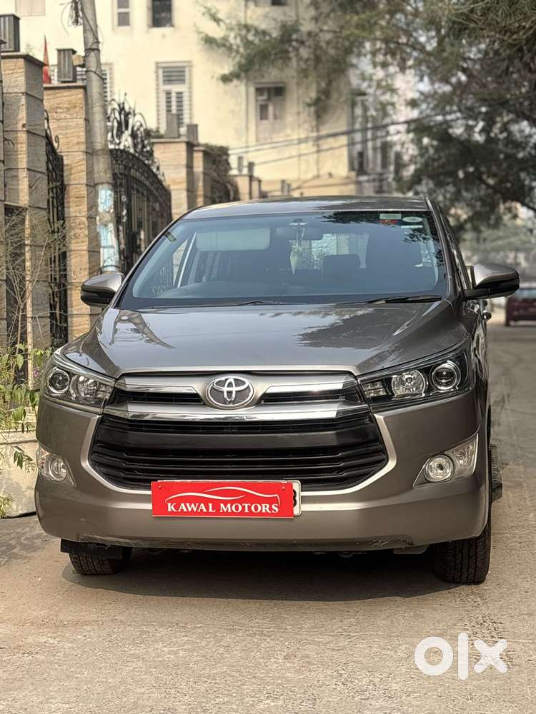 Toyota Innova Crysta
