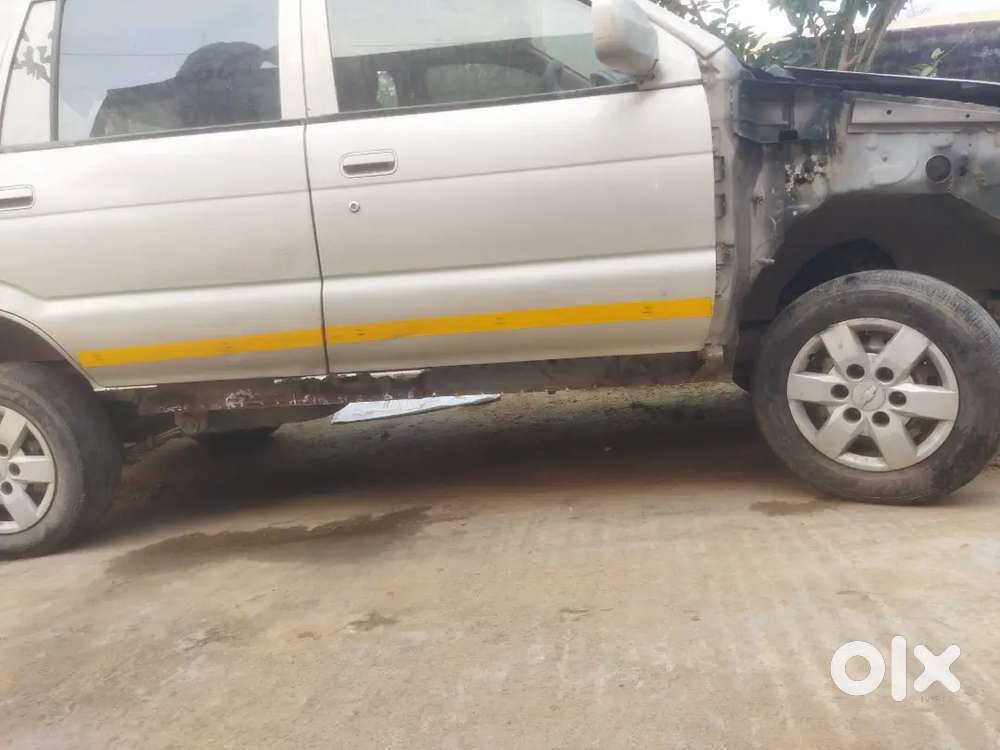 Chevrolet Tavera Neo 3 2017