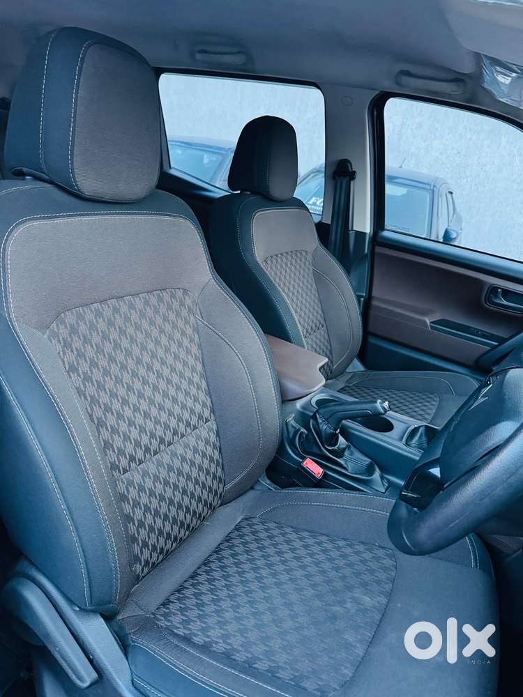 Mahindra Scorpio N Z2 Diesel Mt 7 Str, 2025, Diesel