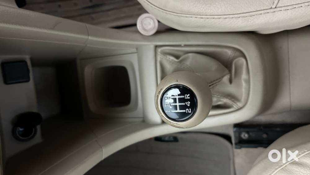 Maruti Suzuki Swift Dzire Vxi 1.2, 2015, Petrol