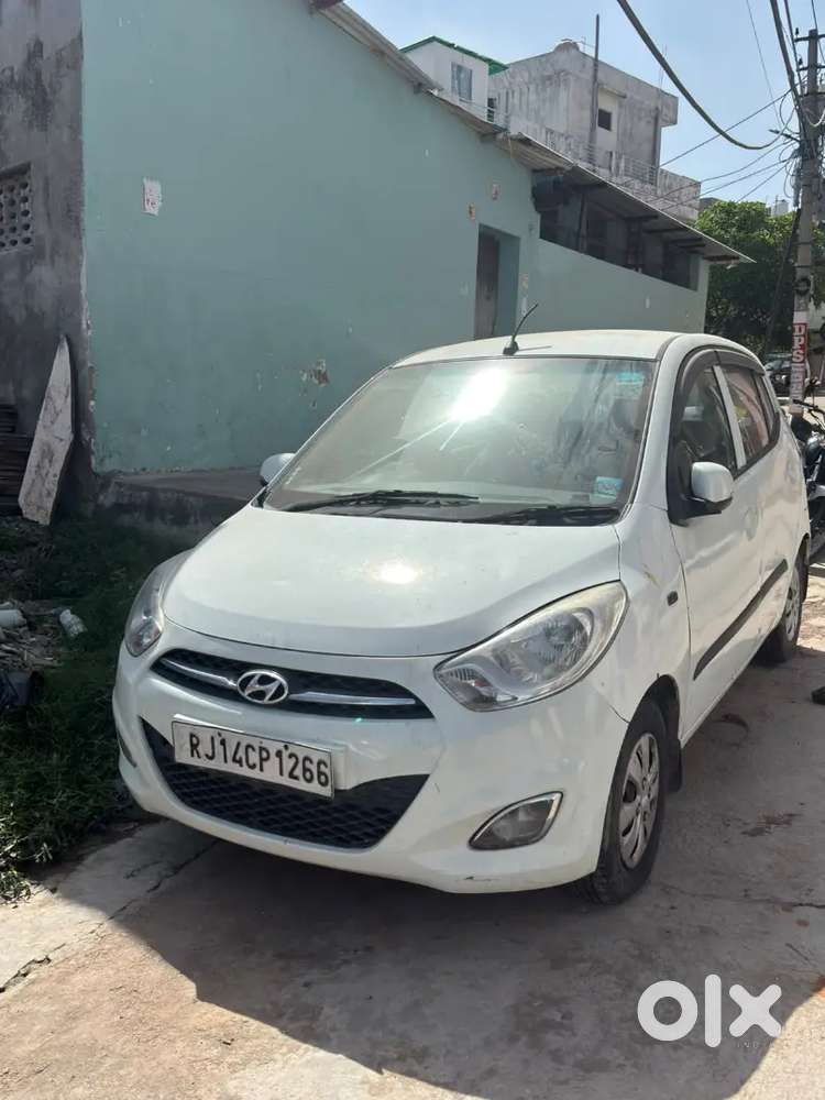 Hyundai I10 Sportz 2012 Manual Petrol