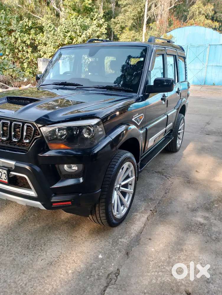 Mahindra Scorpio
