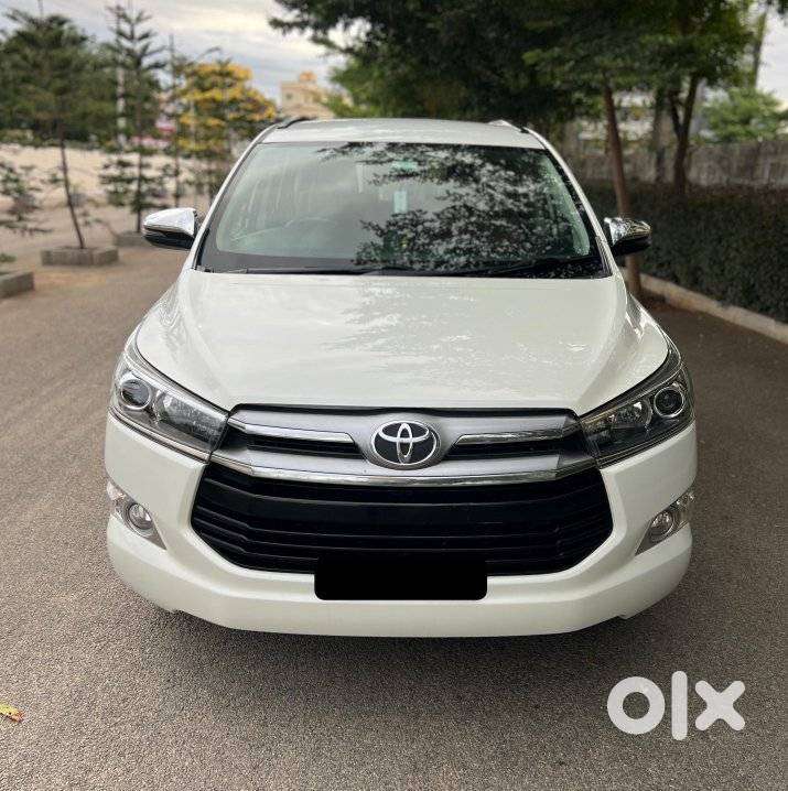 Toyota Innova Crysta 2.8z Automatic, 2018, Diesel