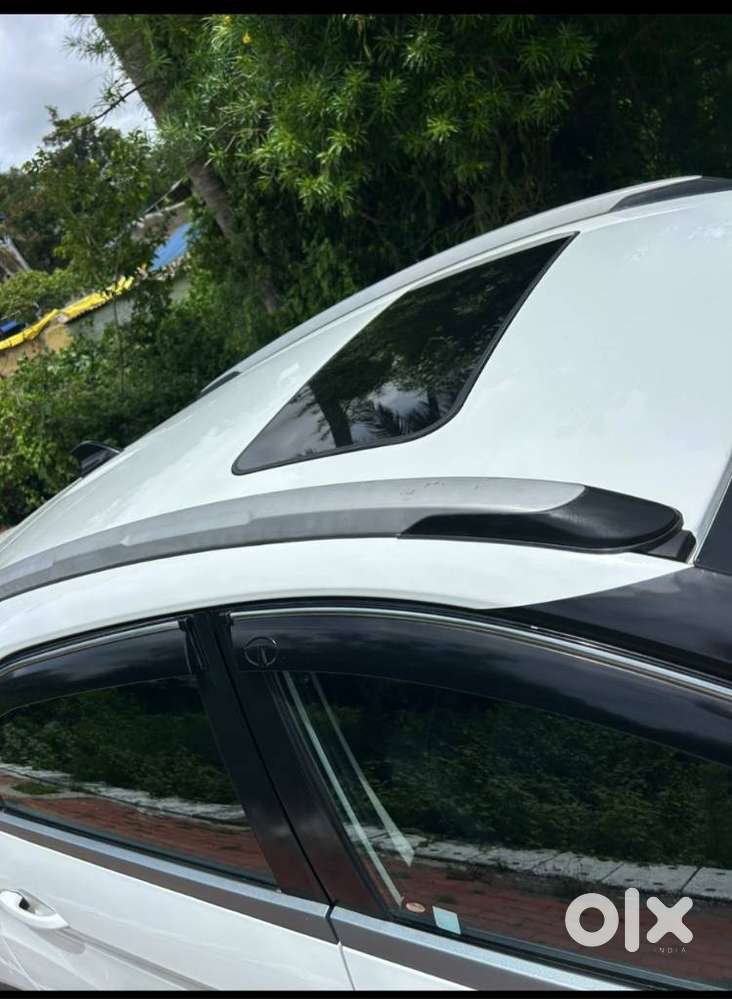 Tata Nexon 1.2 Revotron Xz Plus, 2022, Petrol