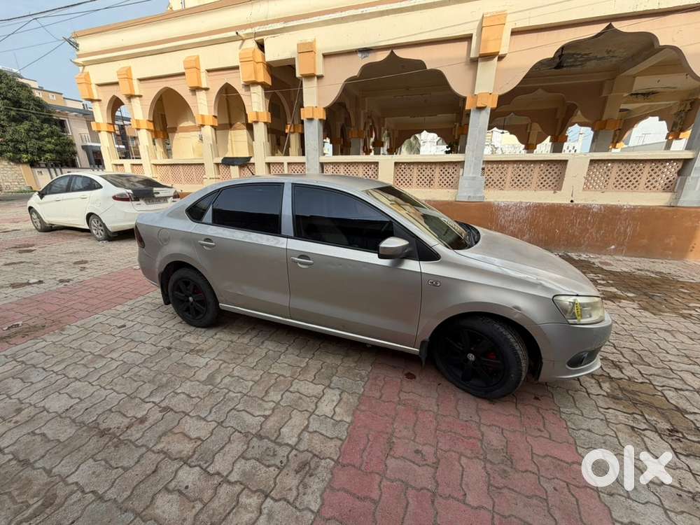 Volkswagen Vento Petrol 2012 Car