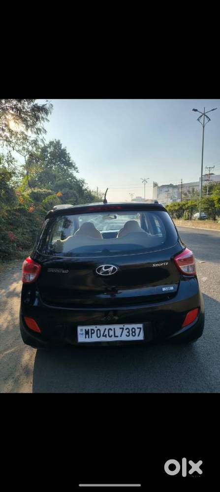 Hyundai Grand I10 1.2 Crdi Sportz, 2013, Petrol