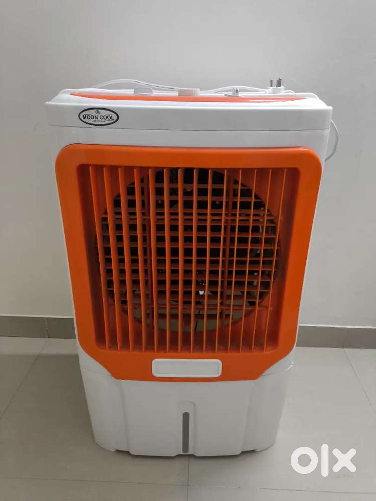Moon Cool brand new cooler