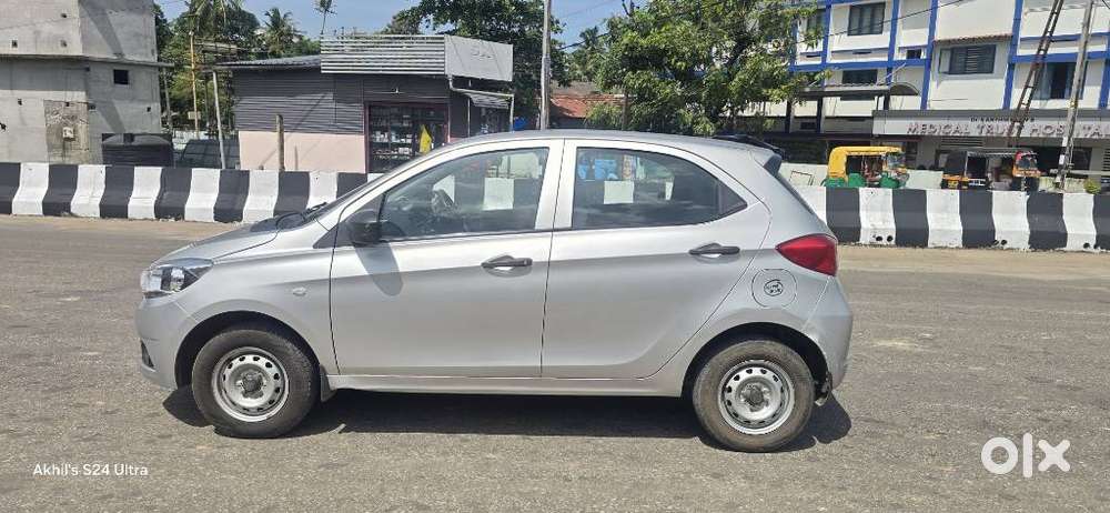 Tata Tiago Xe, 2019, Petrol