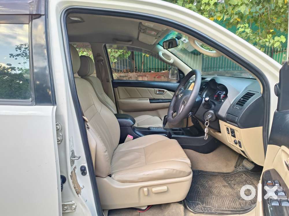 Toyota Fortuner 3.0 4x2 Automatic, 2015, Diesel
