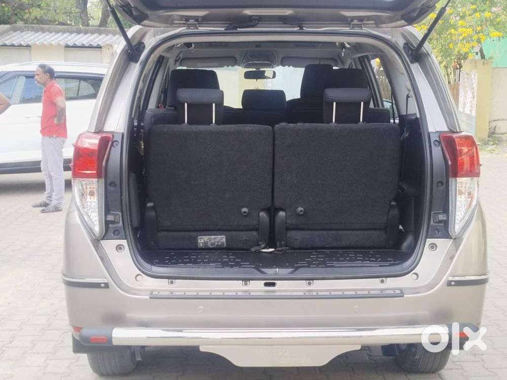 Toyota Innova Crysta 2.4 V, 2017, Diesel