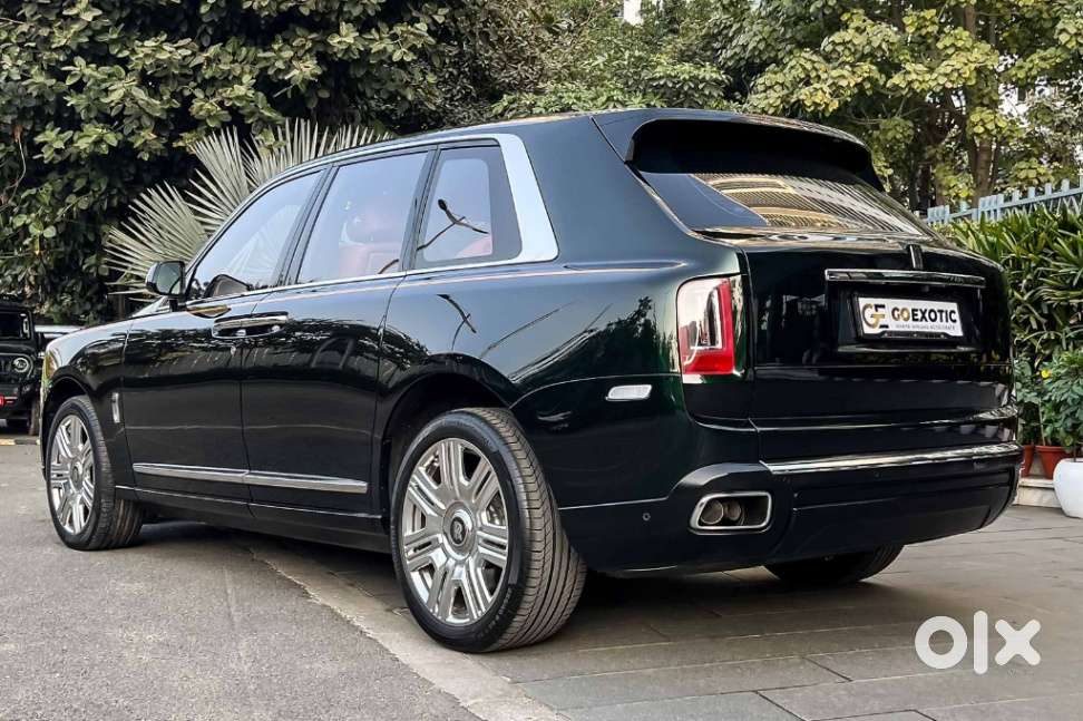 Rolls-royce Cullinan V12, 2022, Petrol