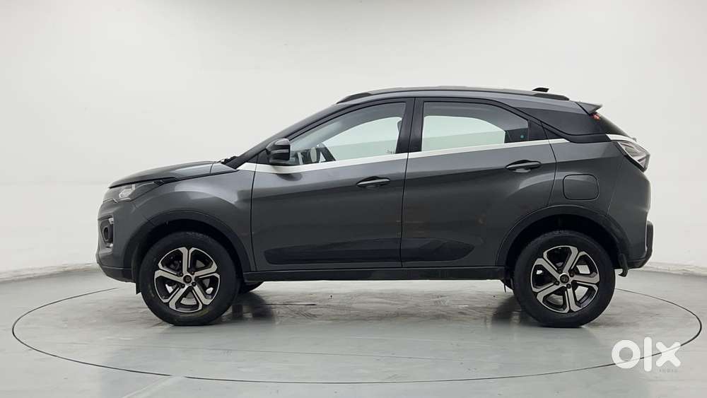 Tata Nexon 1.2 Revotron Xz Plus (s), 2022, Petrol