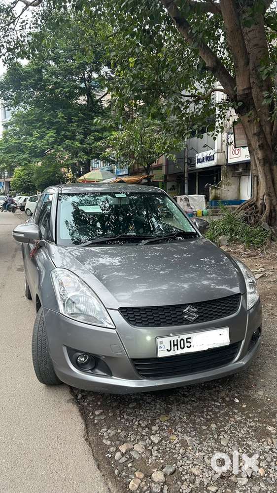 Maruti Suzuki Swift Vxi