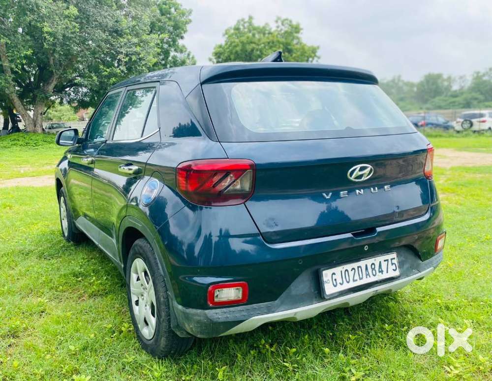 Hyundai Venue E, 2020, Cng & Hybrids