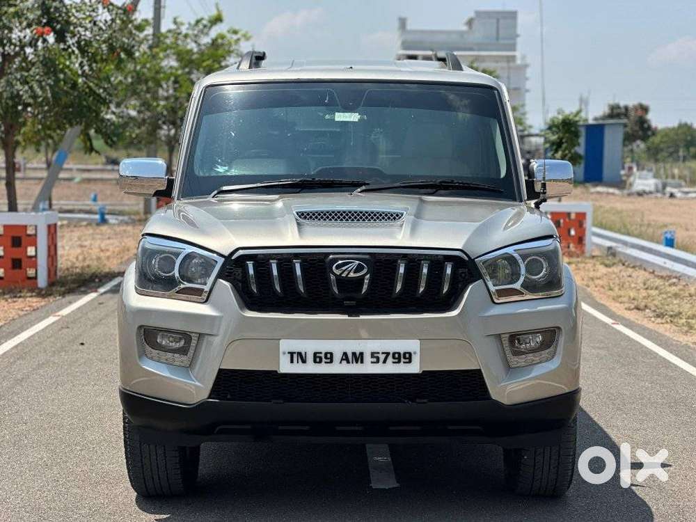 Mahindra Scorpio S10 8 Seater, 2015, Diesel