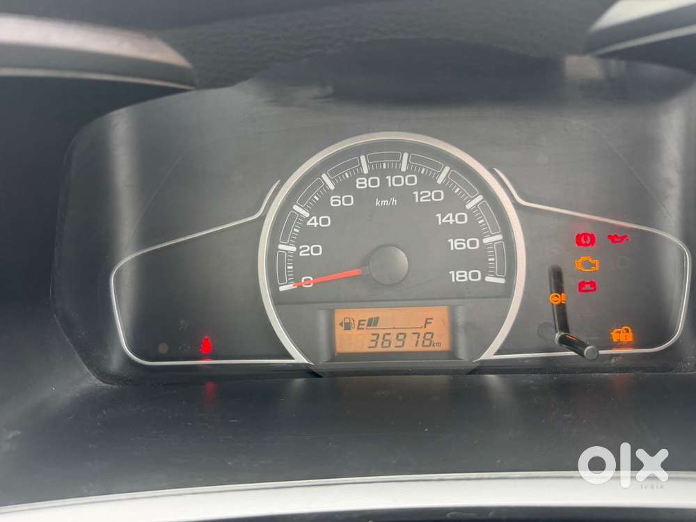 Nov 2022 Maruti Suzuki Alto 800 / Uk 07/ 37000 Km