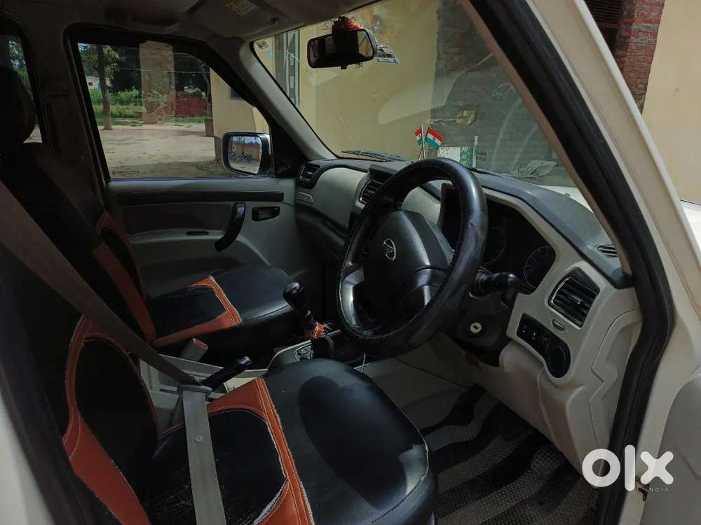 Mahindra Scorpio Plus 2016 Diesel All Thing Is Working Condition