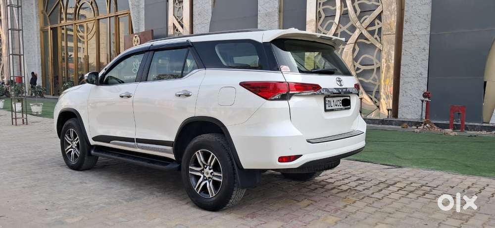 Toyota Fortuner 4x2 At 2.8 Diesel, 2020, Diesel